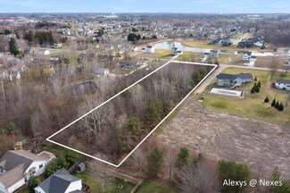 10863 56th Ave, Allendale, MI 49401