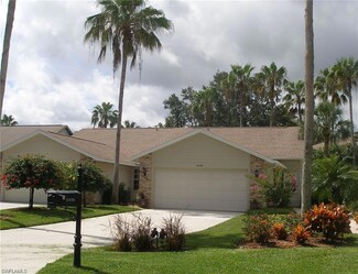 6496 Ilex Cir, Naples, FL 34109