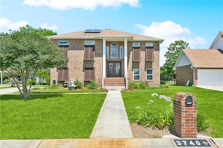 3740 Lake Lynn Dr, Gretna, LA 70056