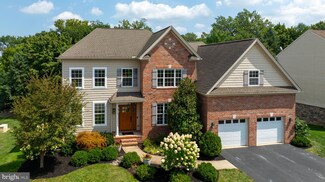 1217 Laurel Oak Ln, York, PA 17403