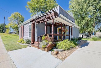 605 W Benton St, Savannah, MO 64485