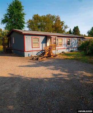 575 S 5th St, Monroe, OR 97456