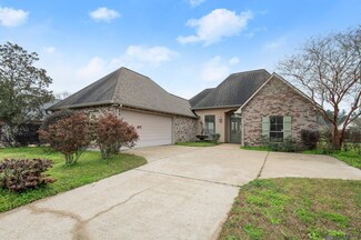 7518 Colonial Dr, Denham Springs, LA 70726