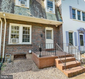 3624 S St NW, Washington, DC 20007