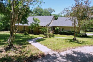 16224 Iola Woods Trail, Dade City, FL 33523