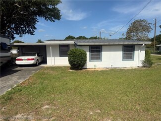 1543 Killarney Dr, Sebring, FL 33870