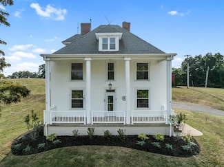 839 W Alexander Rd, Valley Grove, WV 26060