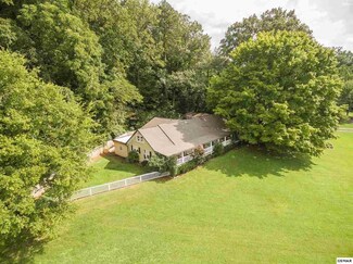5102 Holston Dr, Knoxville, TN 37914