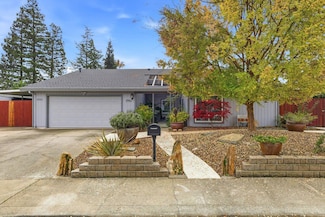 8961 Van Gogh Cir, Fair Oaks, CA 95628