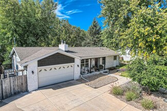 824 W Fremont Ct, Littleton, CO 80120