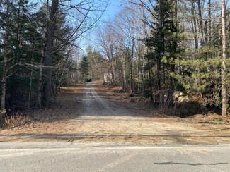 617 Kansas Rd, Bridgton, ME 04009