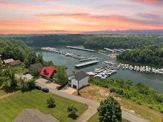 877 Hideaway Dr, Somerset, KY 42503