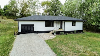 185 Buckeye Rd, Mount Pleasant, PA 15666