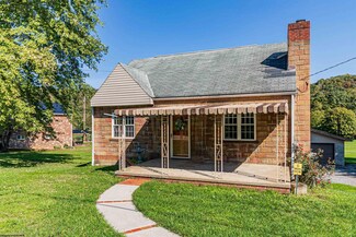6518 Mason Dixon Hwy, Blacksville, WV 26521