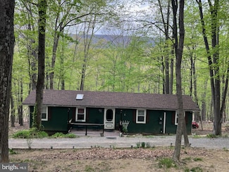 70 Seneca Trail, Berkeley Springs, WV 25411