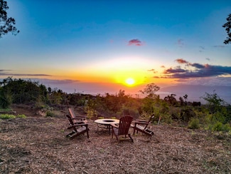 0 Haleakala Hwy Unit B 406215, Kula, HI 96790