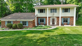 6624 Wellesley Terrace, Clarkston, MI 48346