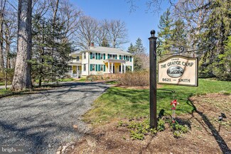 8621 Redwood Dr, Vienna, VA 22180