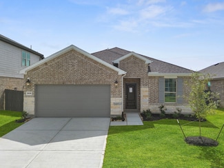 9026 Cedar Crescent Dr, Baytown, TX 77521