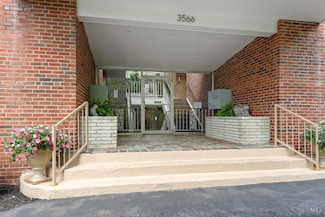 3566 Amberacres Dr, Cincinnati, OH 45237
