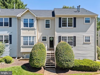 743 C Cedar Crest Dr, Warrenton, VA 20186