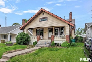 2073 S 4th St, Springfield, IL 62703