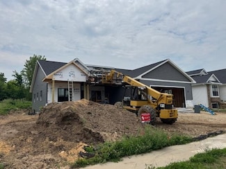 415 Molly Ln, Cottage Grove, WI 53527