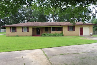 401 Reynolds St, Springhill, LA 71075