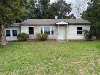 2 Crawford Ave, Aiken, SC 29801