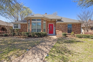 4217 N Cliff Dr, Carrollton, TX 75010