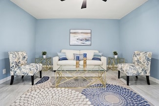 1573 Casarin Ave, Simi Valley, CA 93065