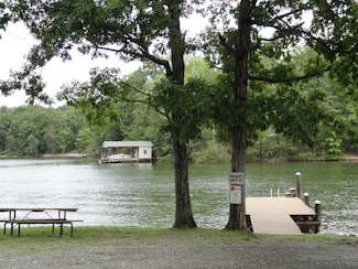 Lot 68 Indian Ridge Dr, Moneta, VA 24121