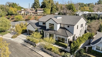 4050 Contera Rd, Encino, CA 91436