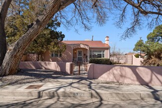 801 Parkland Cir SE, Albuquerque, NM 87108