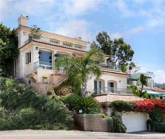 1060 Skyline Dr, Laguna Beach, CA 92651