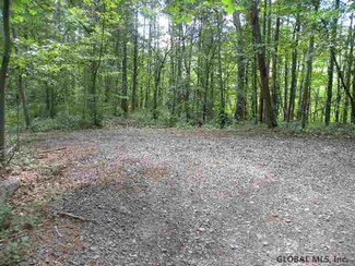 9675 Us Route 9w, Athens, NY 12015