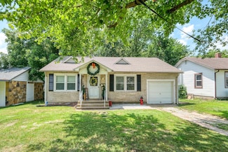 3044 E 9th St, Joplin, MO 64801
