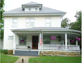 119 N Saint Nicholas St, Eureka, KS 67045
