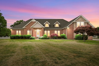 476 Maxshire Ct, Clarksville, TN 37043