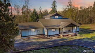 241 Oxbow Lake Ln, Onalaska, WA 98570