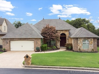 3107 Heritage Hills Pkwy, Claremore, OK 74019