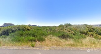 1383 Sand Pebble Ave SW, Ocean Shores, WA 98569