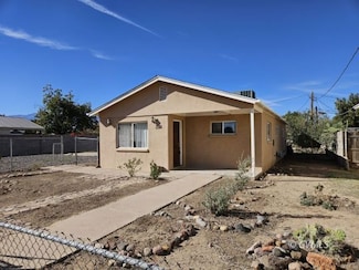 1108 S 9th Place, Safford, AZ 85546