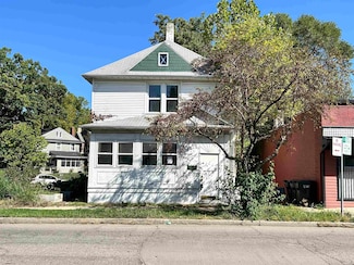 628 Portage Ave, South Bend, IN 46616