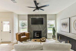 7719 Woodlett Ct, Houston, TX 77095