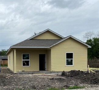 2841 Sabinas St, Corpus Christi, TX 78405