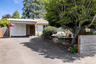 240 S 186th St, Burien, WA 98148