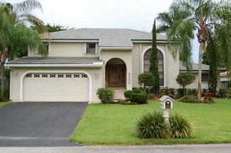 5300 Lancelot Ln, Davie, FL 33331