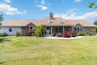 7985 S Cloverdale Rd, Boise, ID 83709