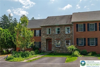 104 Garden Ct, Emmaus, PA 18049